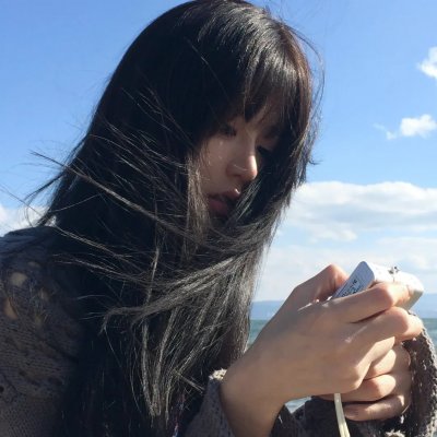 拿针的女孩 海报